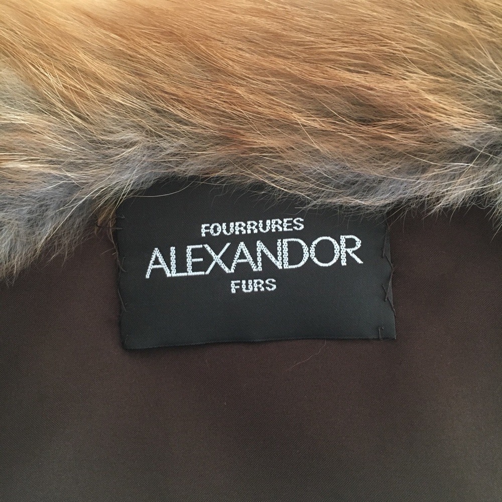 Authentic Fox Fur Coat Alexandor Furs Montreal - Picture 4 of 6